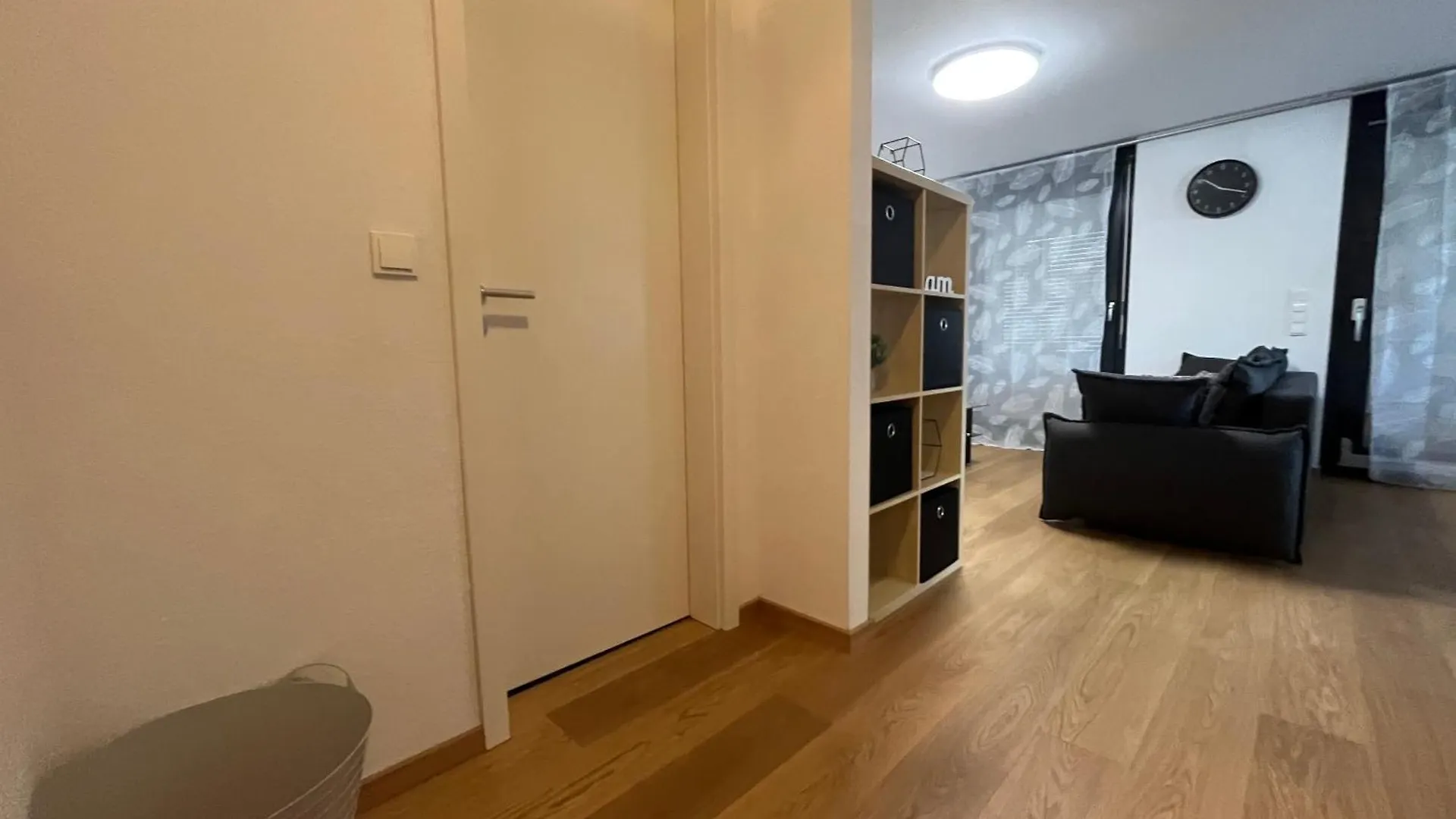 Simplex Apartments In Stuttgart-Mhring Modern contacts